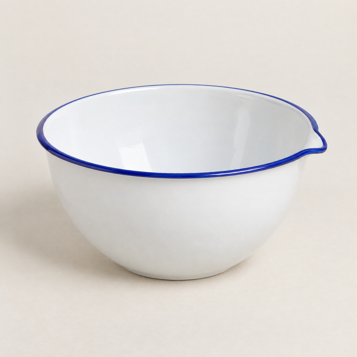 Aldorven 26 cm enamelled steel mixing bowl with pouring lip, white with a cobalt rim